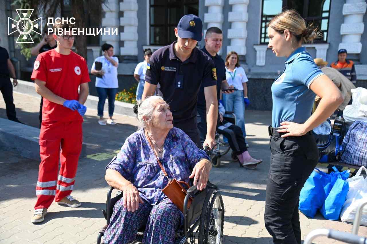 Зображення посту: Десятий евакуаційний потяг із Донеччини доставив переселенців на Рівненщину