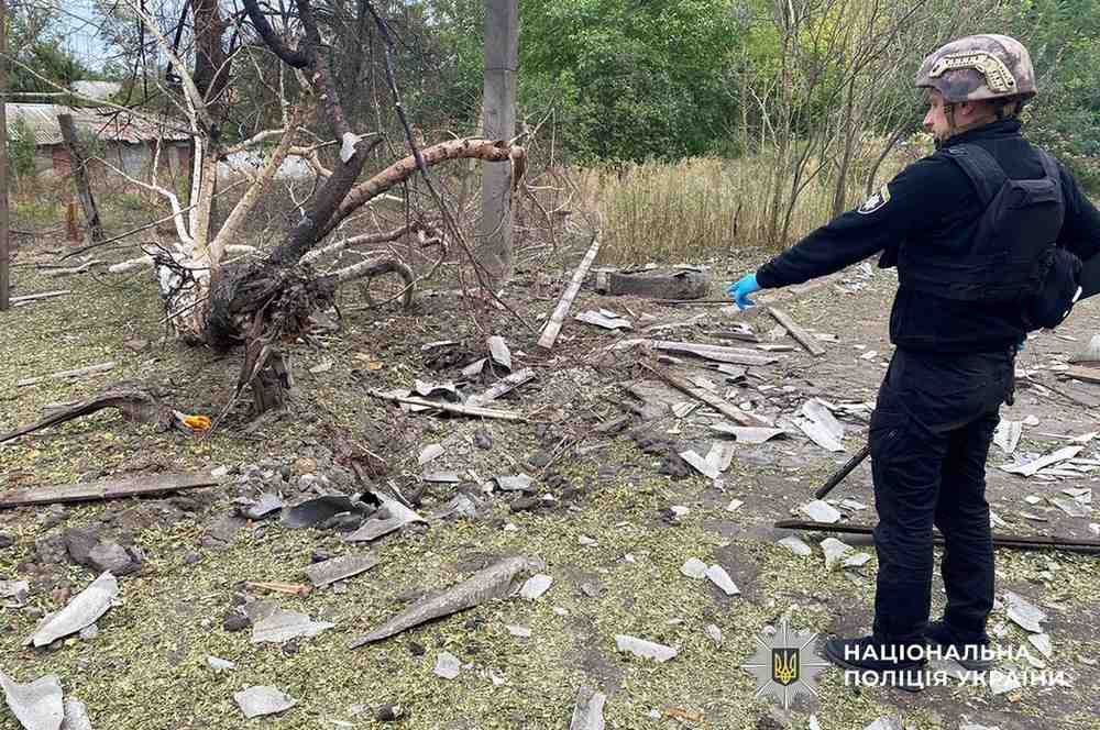 Зображення посту: У Костянтинівці росіяни скинули ФАБ-250 на житловий район: загинули п’ятеро людей
