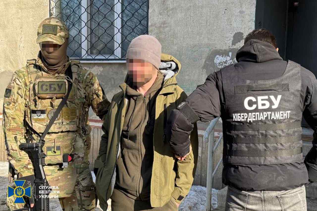 Стаття: 27 сімей постраждали від афериста в Telegram: шахрай обіцяв «знайти» зниклих військових військових