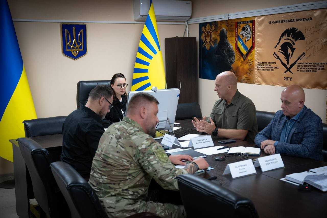 Стаття: Безпека, евакуація та підготовка до опалювального сезону: Свириденко провела нараду на Донеччині