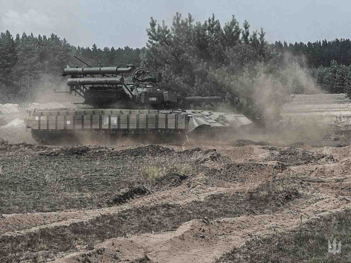 Стаття: Генштаб: Окупанти наростили інтенсивність атак на Новопавлівському та Лиманському напрямках фронту