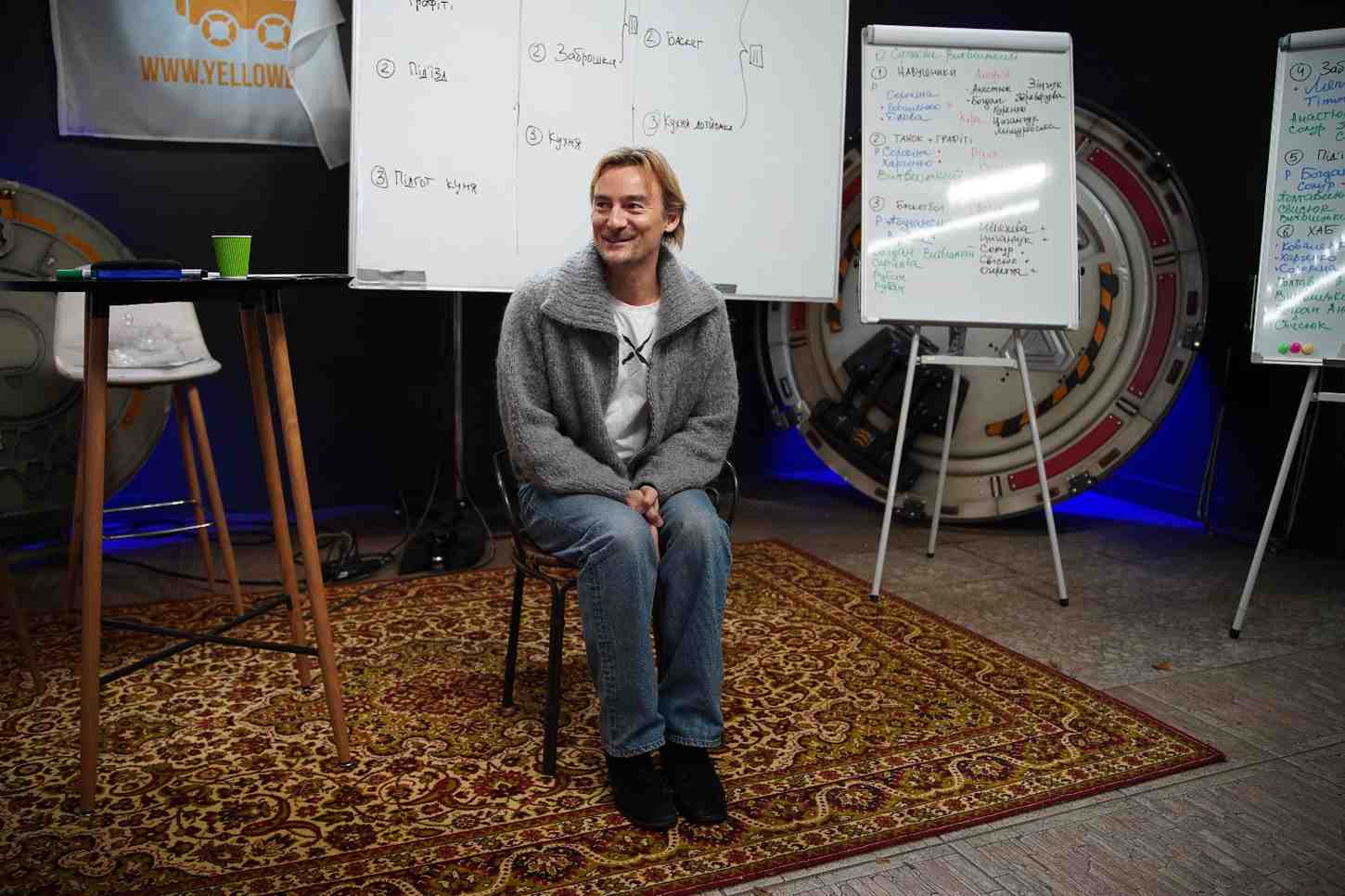 Зображення посту: «Важлива місія»: Алан Бадоєв зустрівся з дітьми військових та переселенцями у проєкті «Жовтий автобус»