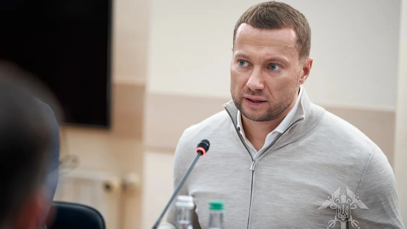 Стаття: Верховна Рада доручила комітету розглянути звільнення голови Антимонопольного комітету Павла Кириленка