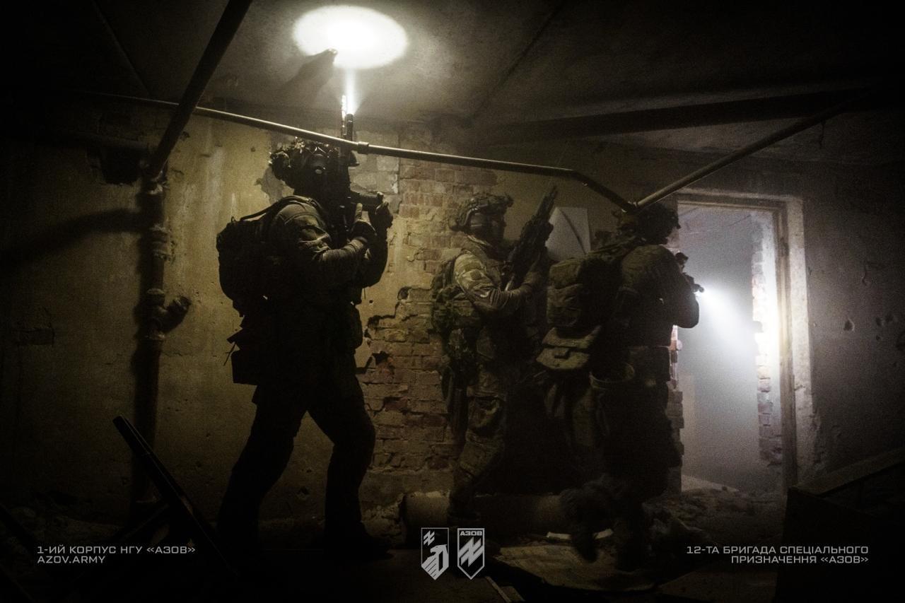 Стаття: «Азов»: Сили оборони взяли в полон 12 окупантів та знищили понад 600 поблизу Добропілля