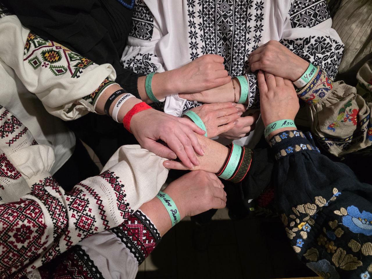 Стаття: «Чекаю тебе додому»: триває акція на підтримку полонених і зниклих безвісти