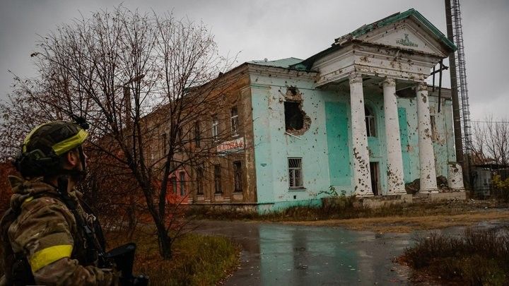 Стаття: Бої за Сіверськ тривають: ЗСУ заперечують заяви РФ про окупацію