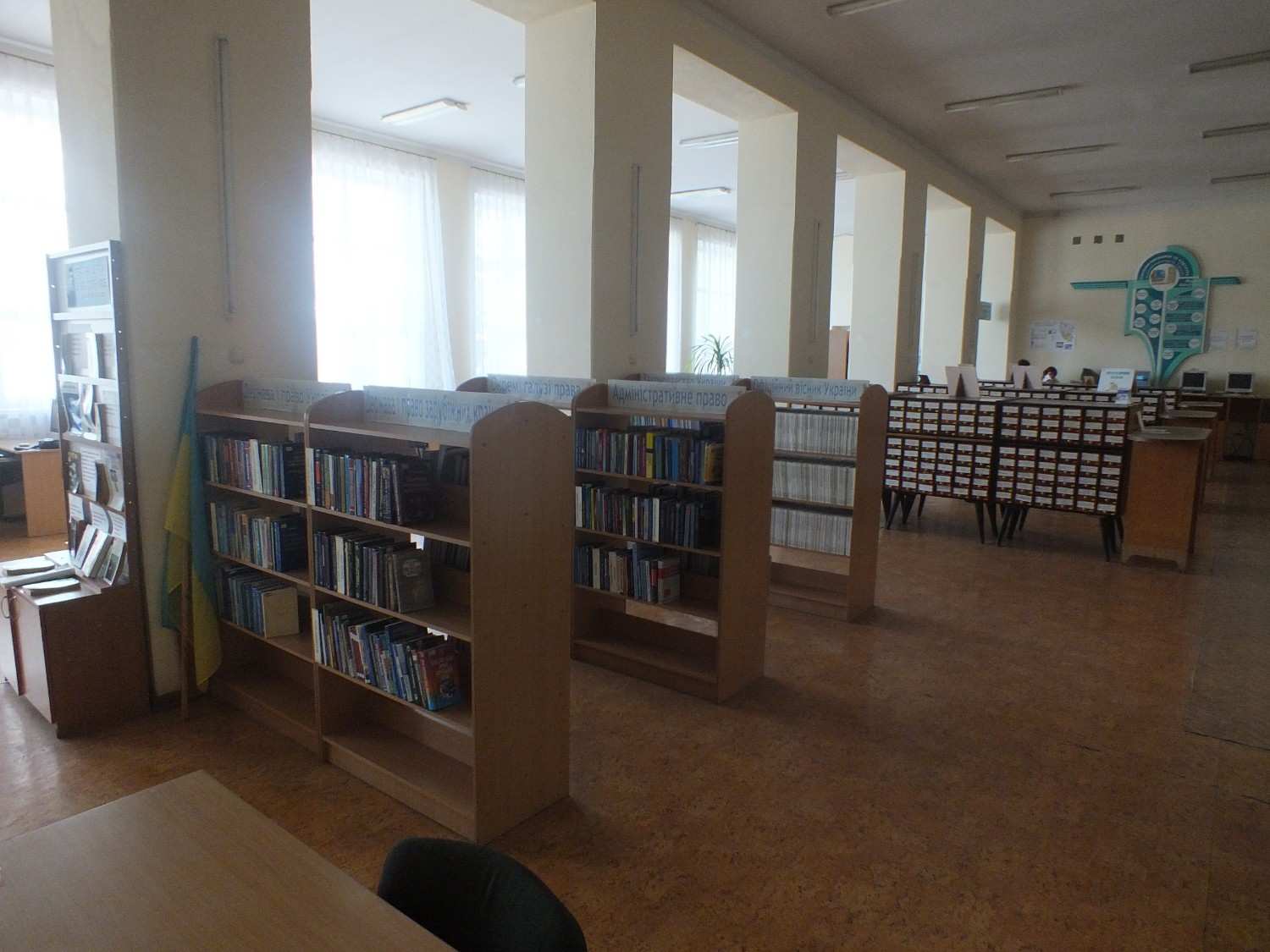 Зображення посту: Зберігає ідентичність та створює новий культурний простір. Як працює двічі релокована Луганська обласна наукова бібліотека