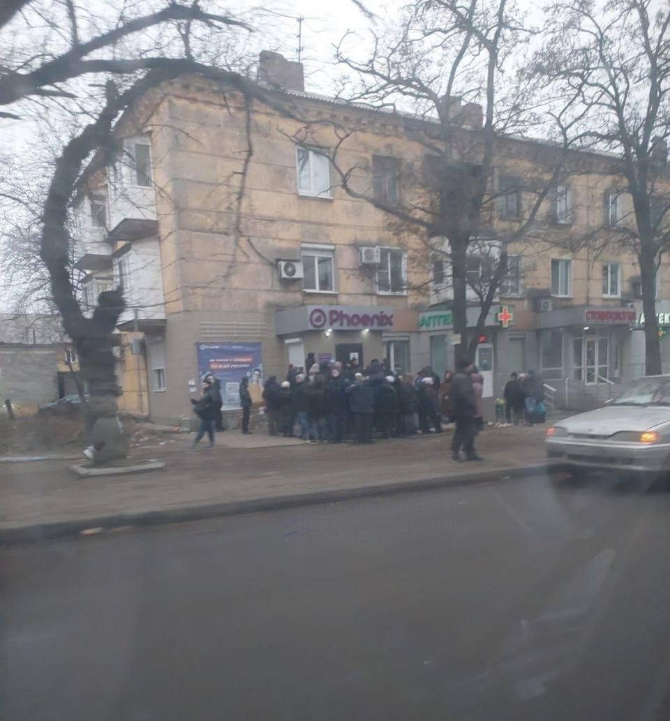 Зображення посту: «Фенікс» на окупованій Донеччині масово блокує SIM-картки без російського паспорта