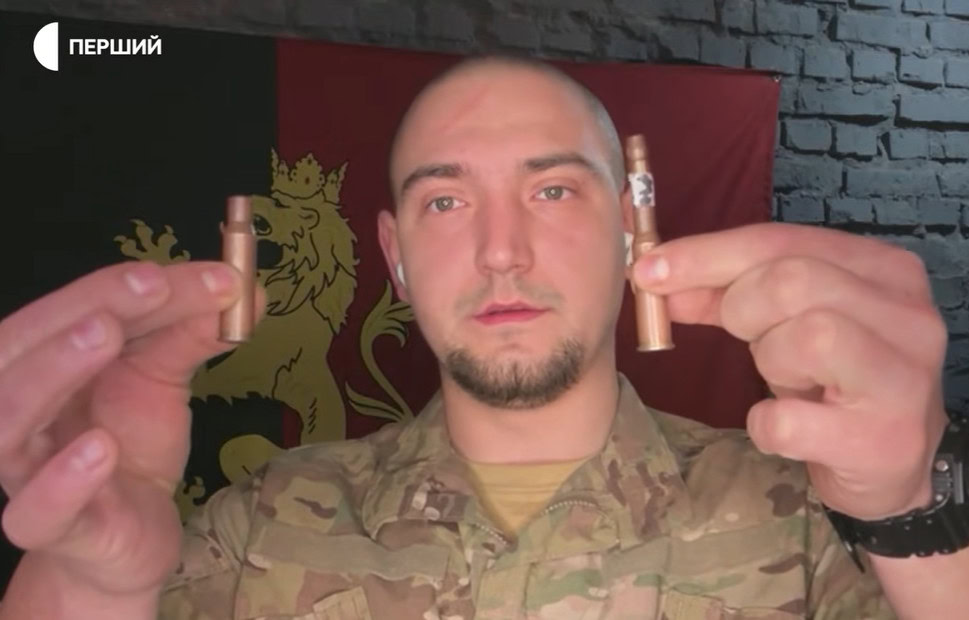 Стаття: У районі Часового Яру військові РФ здаються в полон із «капсулами смерті» замість жетонів