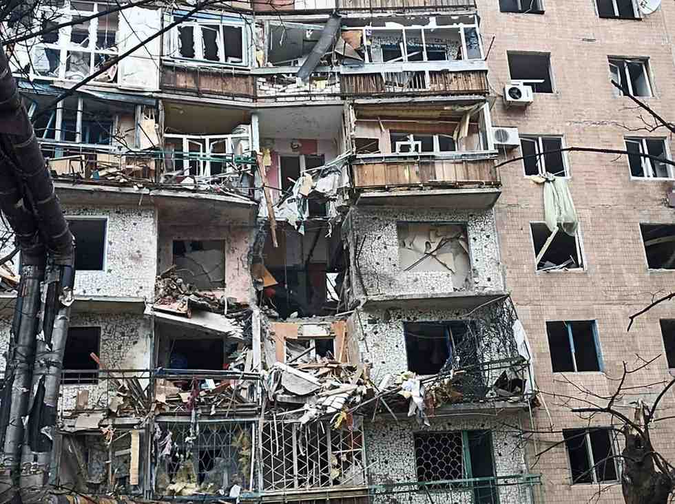 Стаття: Росія вдарила по житловій забудові Краматорська: чотири людини поранені