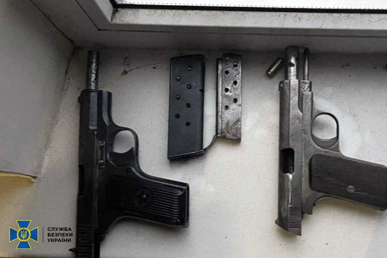 Зображення посту: На Донеччині затримали п’ятьох підозрюваних у продажі зброї із зони бойових дій