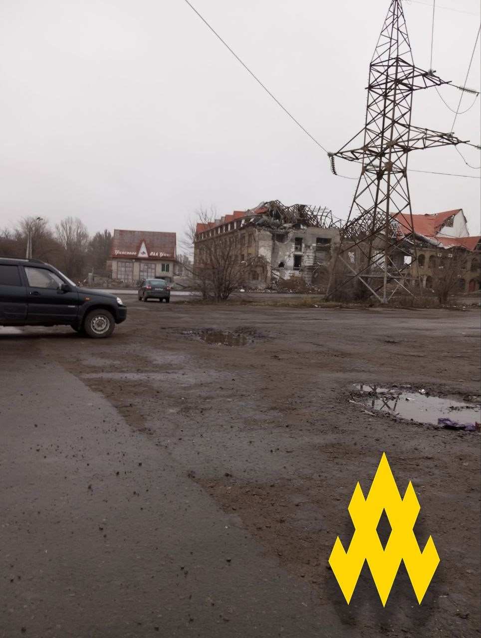 Зображення посту: Військова база в Луганську після удару ATACMS знову працює як логістичний хаб РФ