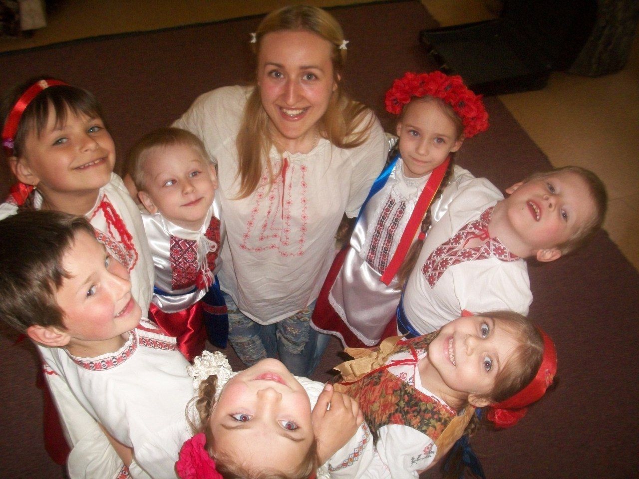 Зображення посту: Луганськ, окупація і саксофон: історія музикантки Карини Антоненко, яка збирає фольклор українського Сходу