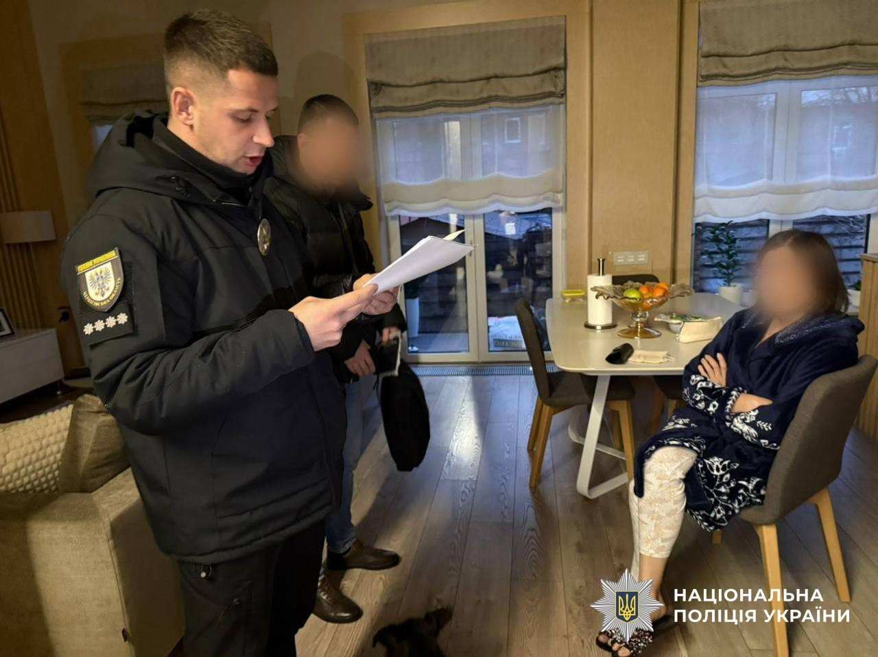 Зображення посту: Поліція викрила схему розкрадання понад пів мільярда оборонних коштів через конвертаційни центр та фіктивні фірми в «ДНР»