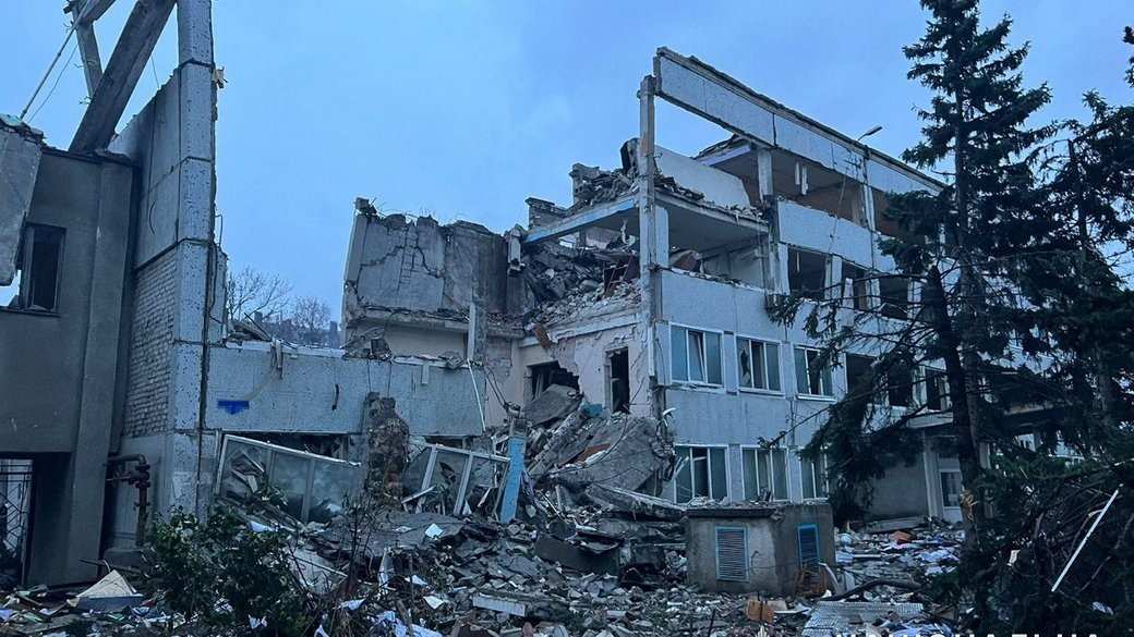 Стаття: Дружківка майже добу без світла через російський обстріл