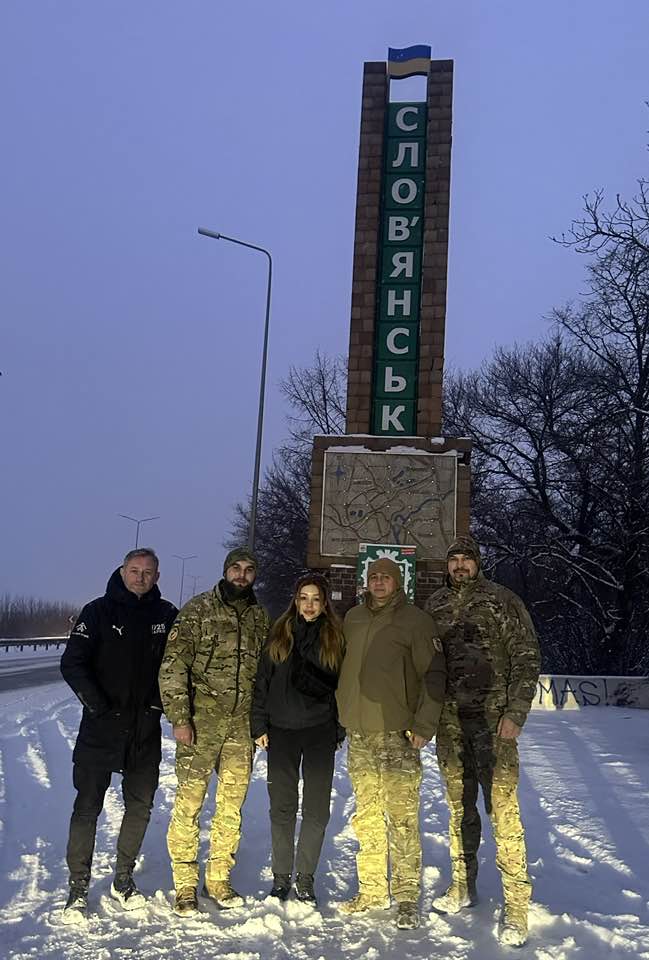 Зображення посту: Тіна Кароль і Сергій Жадан побували у Слов’янську та відвідали військових