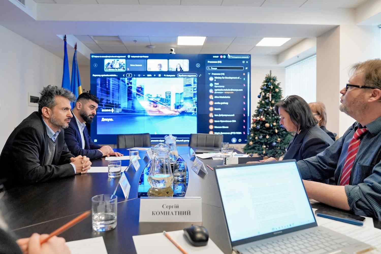 Стаття: В Україні запускають проєкт із переобладнання порожнього держмайна під житло для переселенців