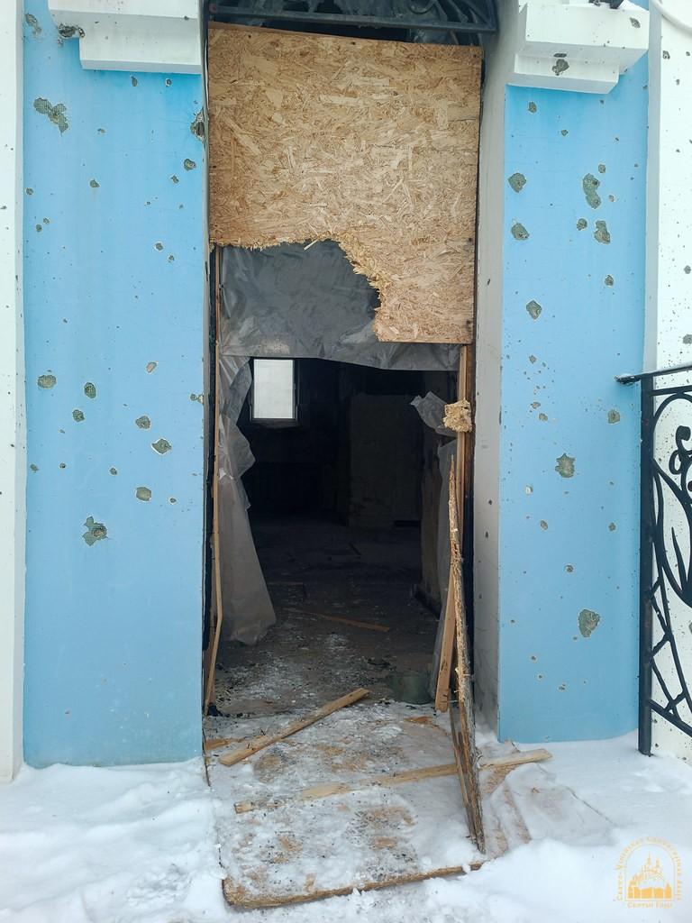 Зображення посту: Зі скиту Святогірської лаври на Донеччині викрали церковні предмети та дзвони