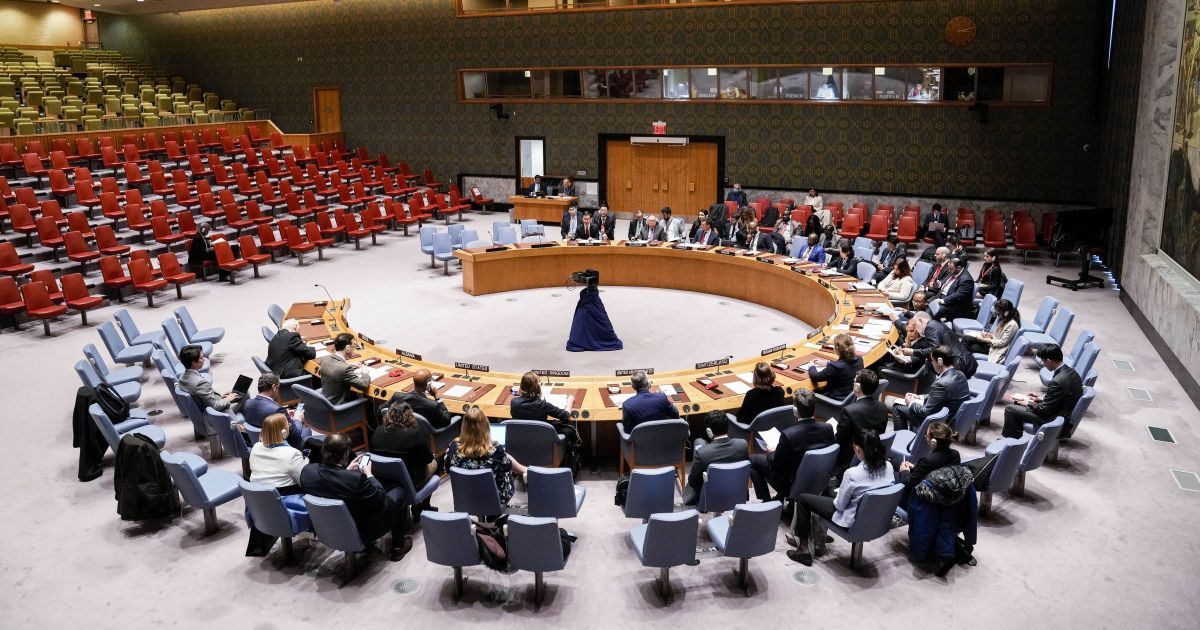 Стаття: Радбез ООН збереться після удару РФ гіперзвуковою ракетою «Орєшнік» по Львівщині