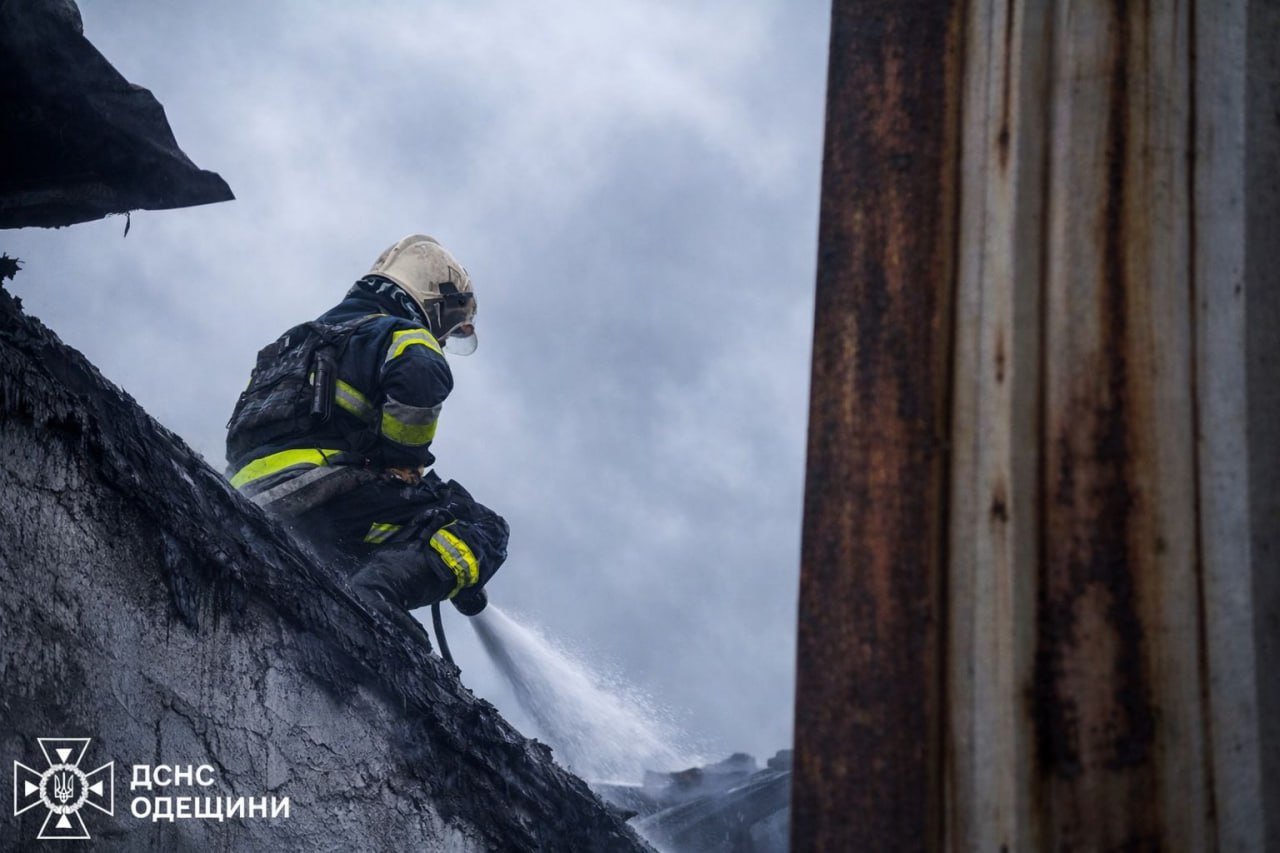 Зображення посту: Понад 360 дронів та ракет: РФ масовано атакувала Україну після початку відновлення енергосистем