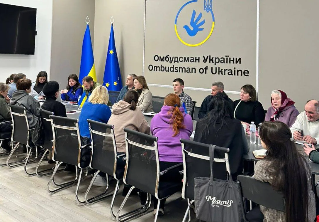 Стаття: Родини полонених і зниклих безвісти з Донеччини та Луганщини запрошують зустріч із держорганами