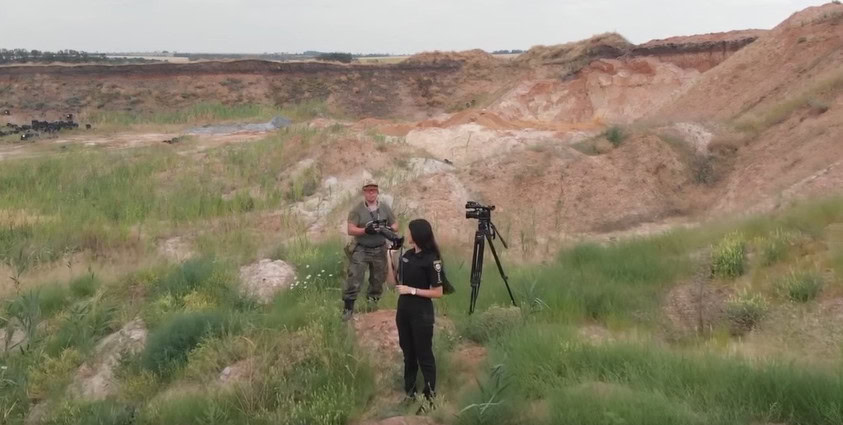 Зображення посту: Маріупольський фотограф і колишній поліцейський Олег Пашко працює на російську пропаганду