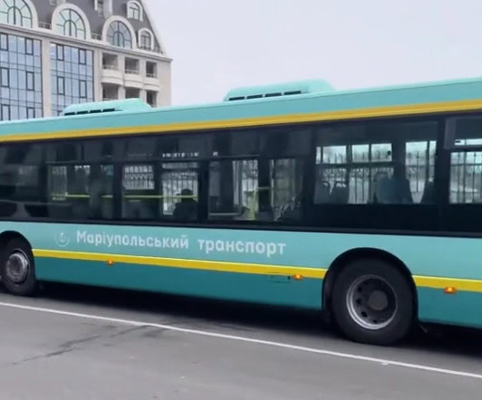Стаття: Маріуполь передав Одесі автобуси для роботи транспорту під час блекаутів