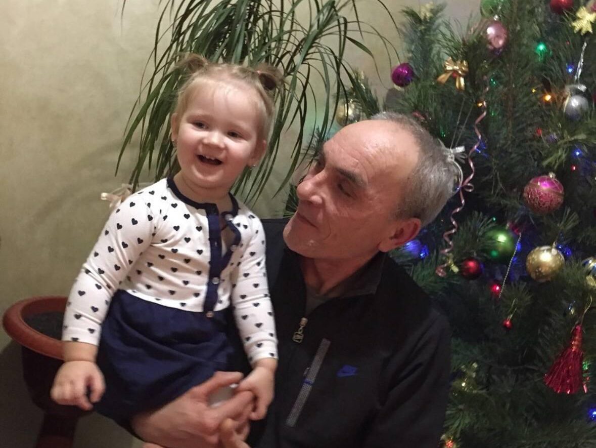 Стаття: Захисник Маріуполя загинув під час обміну в Іл-76, але офіційно вважається дезертиром