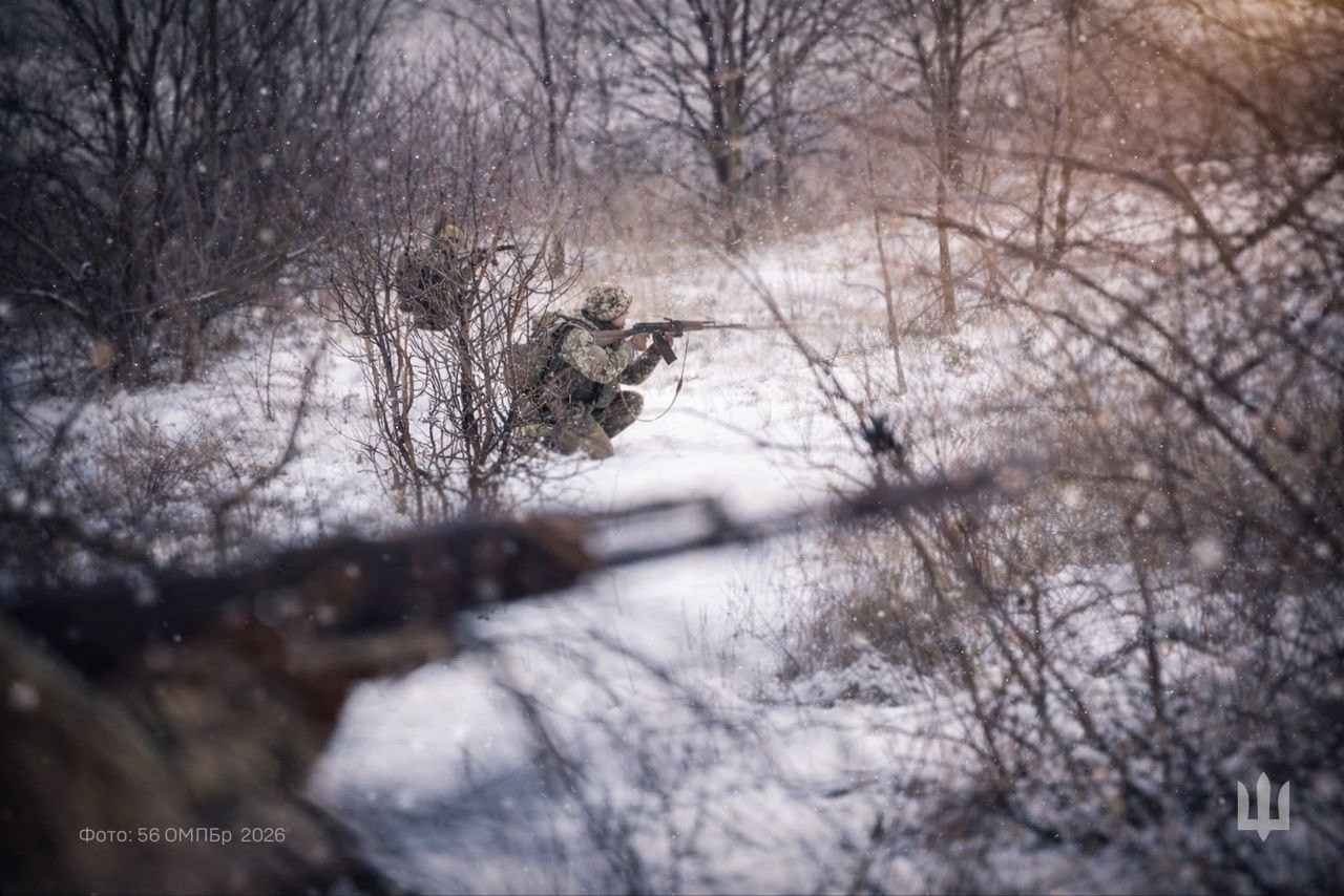 Стаття: Наступ РФ посилився через погоду: на Покровському напрямку фіксують найбільшу кількість російських атак за добу