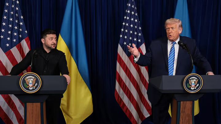 Стаття: Трамп заявив, що Україна гальмує мирну угоду, а Путін нібито готовий завершити війну