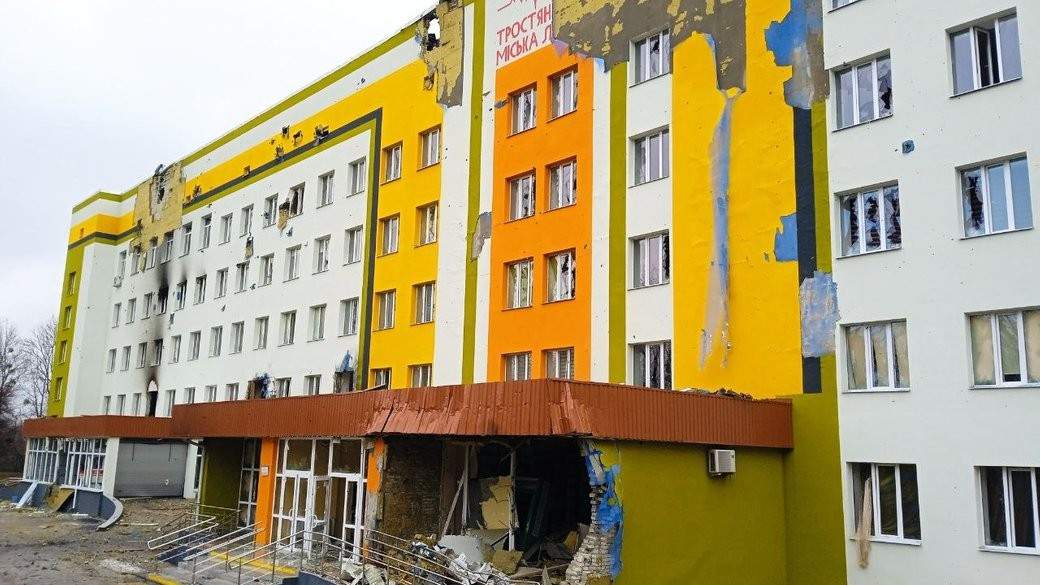 Стаття: В Україні відновили 725 медзакладів після російських ударів