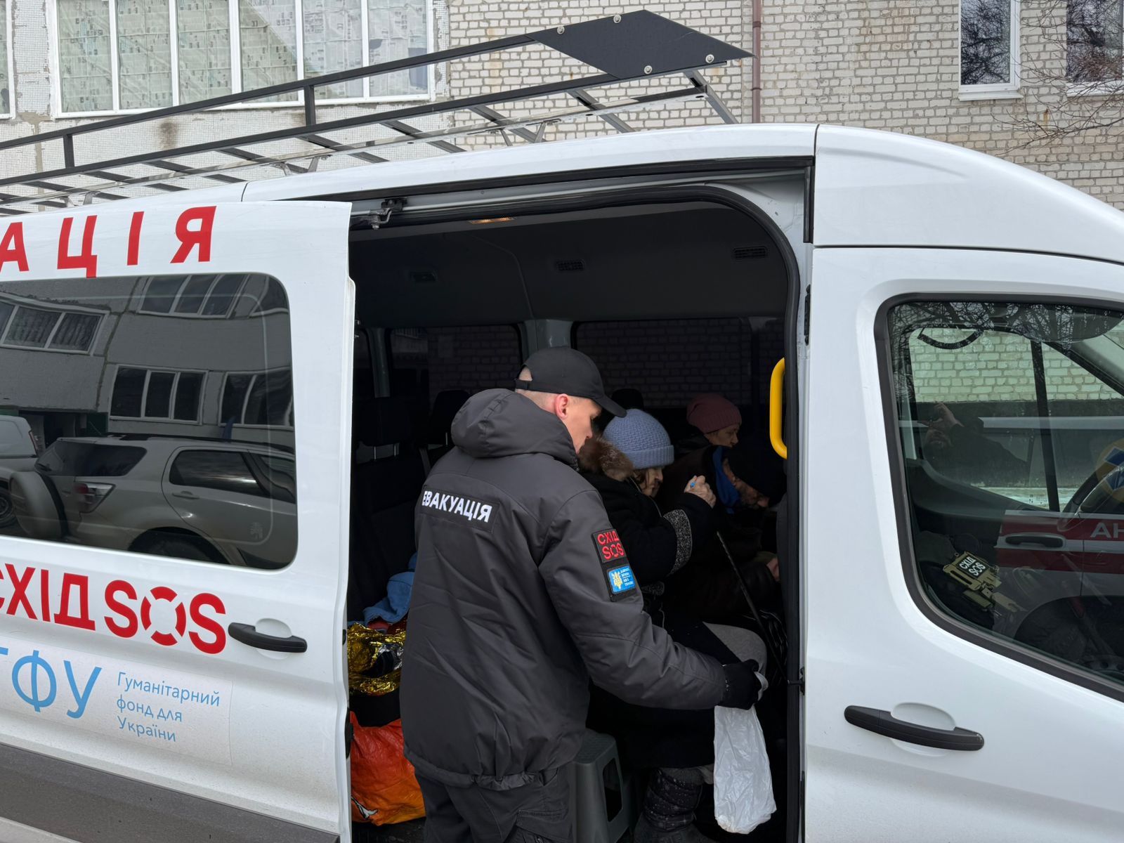 Стаття: Евакуація з Дружківки триває: як виїхати і де допоможуть