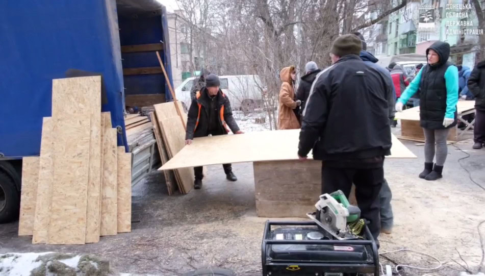 Стаття: Росіяни скинули дві авіабомби ФАБ-250 на спальні райони Краматорська