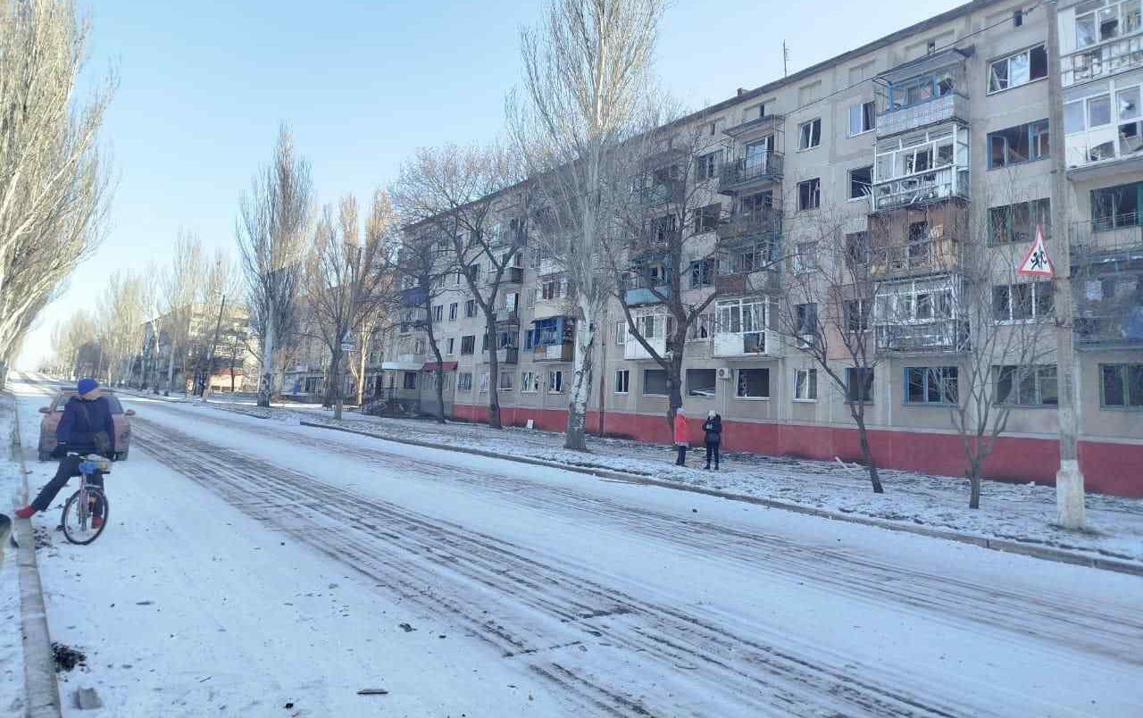 Стаття: Окупанти вдарили касетними снарядами по ринку в Дружківці: відомо про 7 загиблих