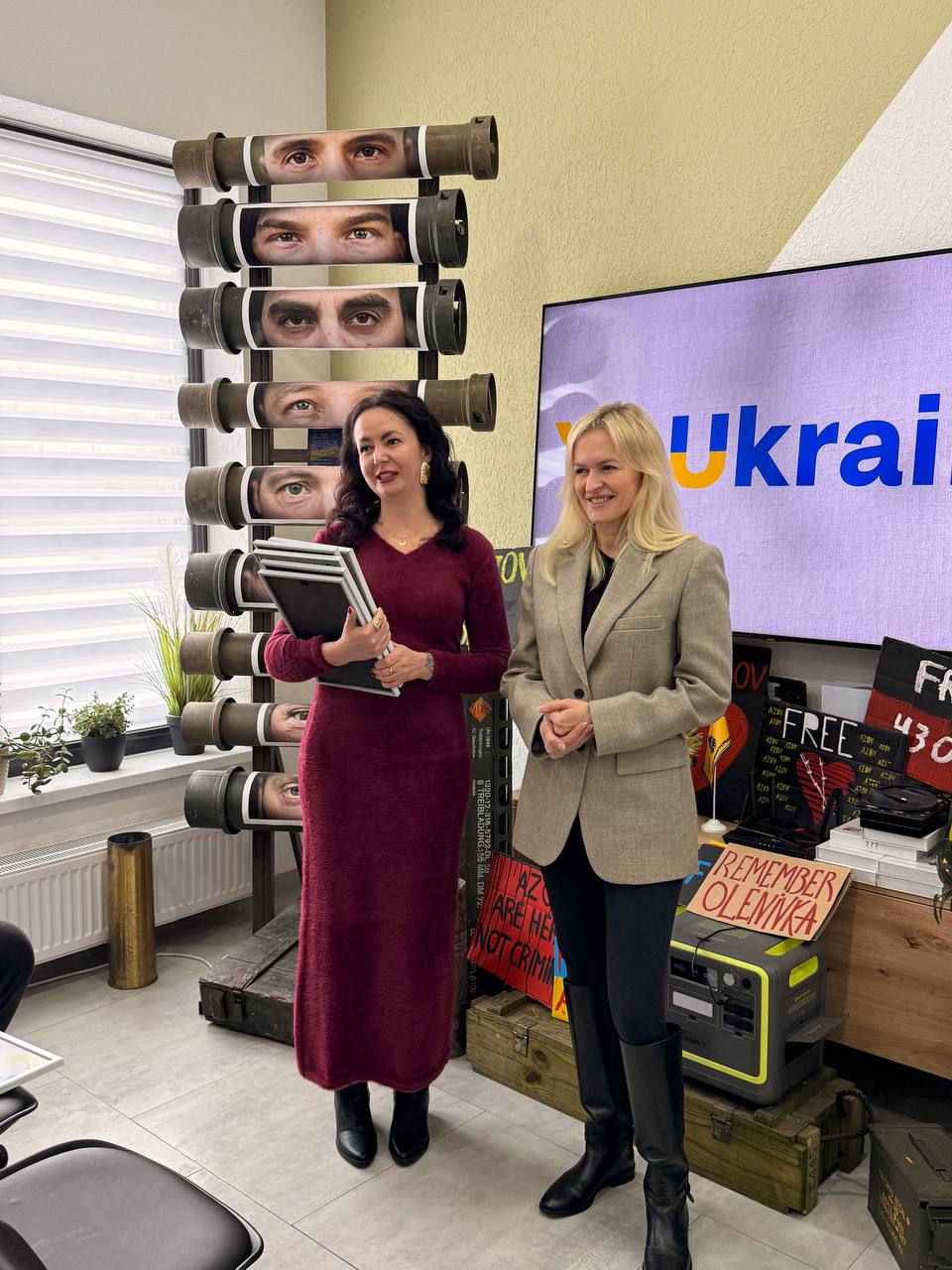 Зображення посту: YOUkraine.hub: як взаємопідтримка рятує життя після повернення з полону