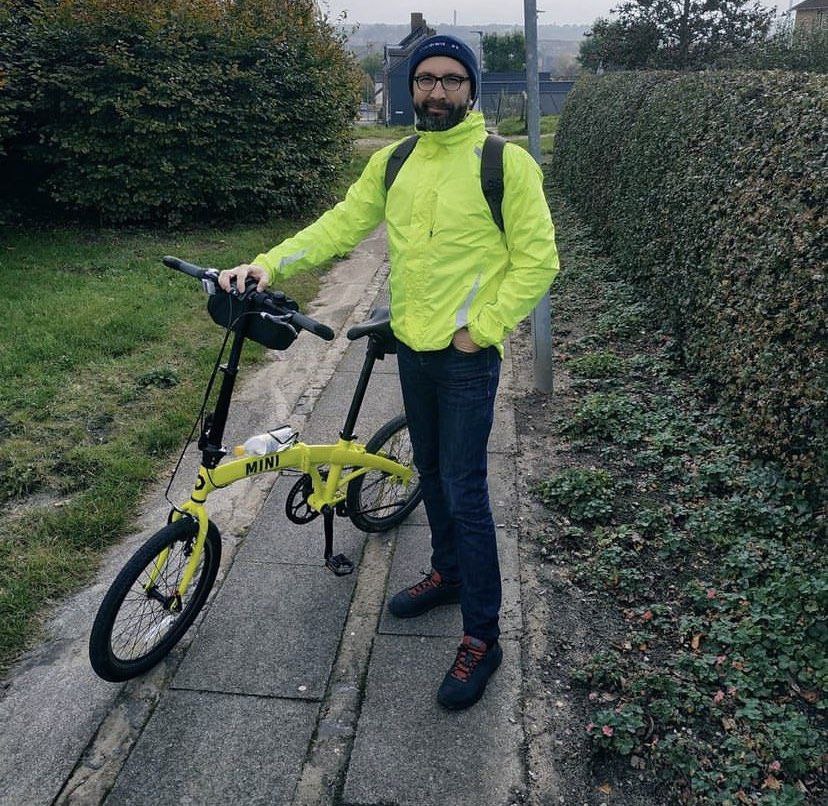Зображення посту: «Брат сидить за те, що намагався допомагати цивільним»