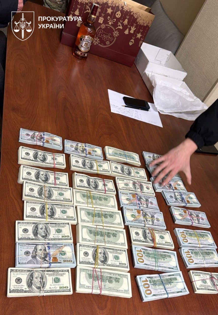 Стаття: Корупція на 1,4 млрд грн: затримано командувача логістики Повітряних Сил ЗСУ