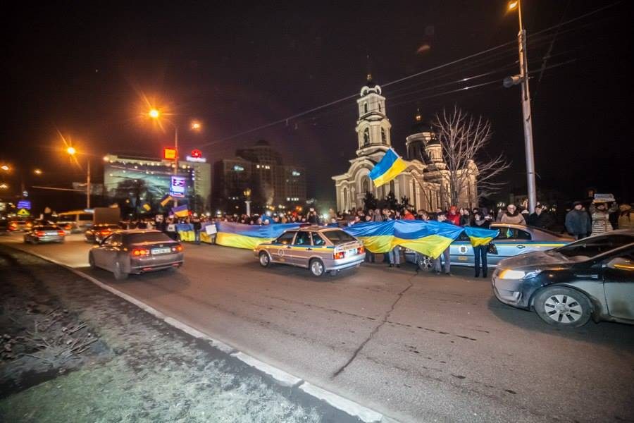 Зображення посту: 12 років тому у Донецьку тисячі людей вийшли на мітинг «За Єдину Україну»