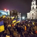 Зображення посту: 12 років тому у Донецьку тисячі людей вийшли на мітинг «За Єдину Україну»
