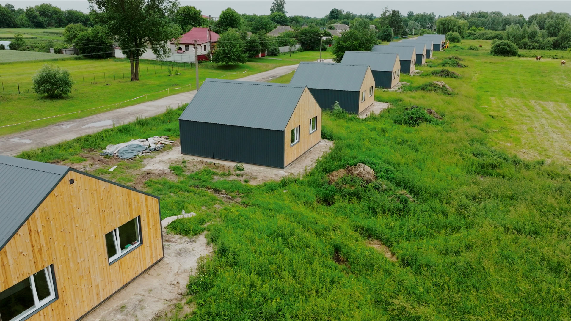 Стаття: Переселенцям пропонують безкоштовні будинки на Чернігівщині: житло можна отримати у власність