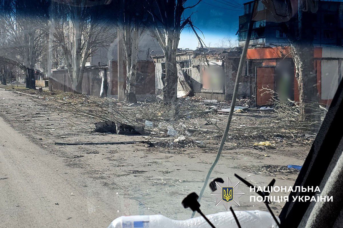 Зображення посту: Екіпажу «Білі янголи» вдалося дістатися Добропілля, однак мешканці відмовилися евакуюватися