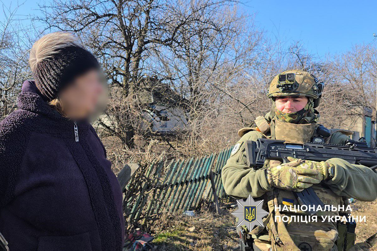 Зображення посту: Екіпажу «Білі янголи» вдалося дістатися Добропілля, однак мешканці відмовилися евакуюватися