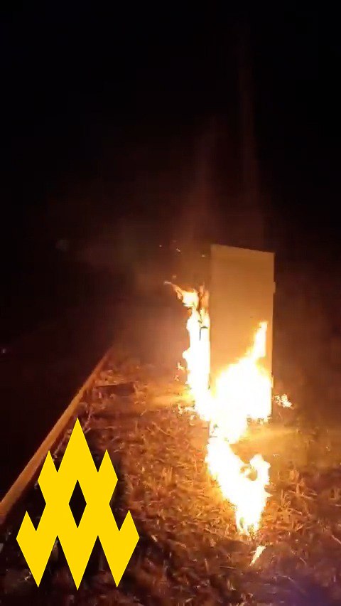 Зображення посту: У Луганську партизани вивели з ладу залізницю, щоб зірвати логістику росіян на Покровському напрямку
