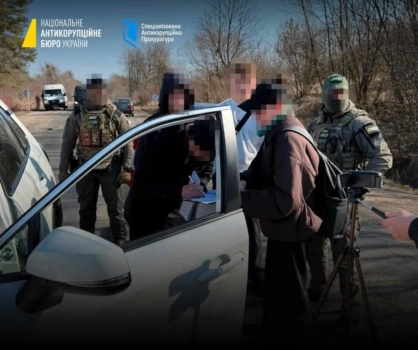 Стаття: Суддю з Луганщини підозрюють у підбурюванні до хабаря за закриття кримінального правопорушення