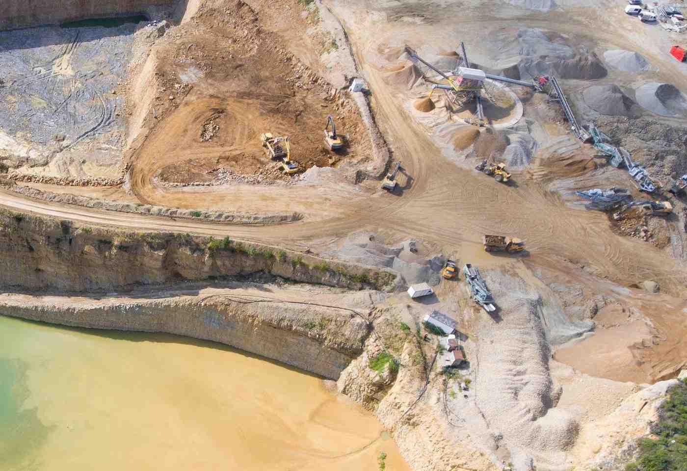 Стаття: Росія продала золоторудне родовище на окупованій Луганщині