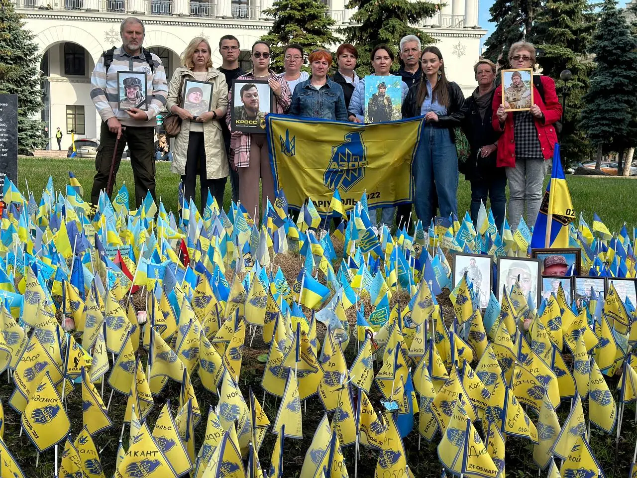 Зображення посту: Син задав вектор: мама полеглого захисника Маріуполя об’єднує родини