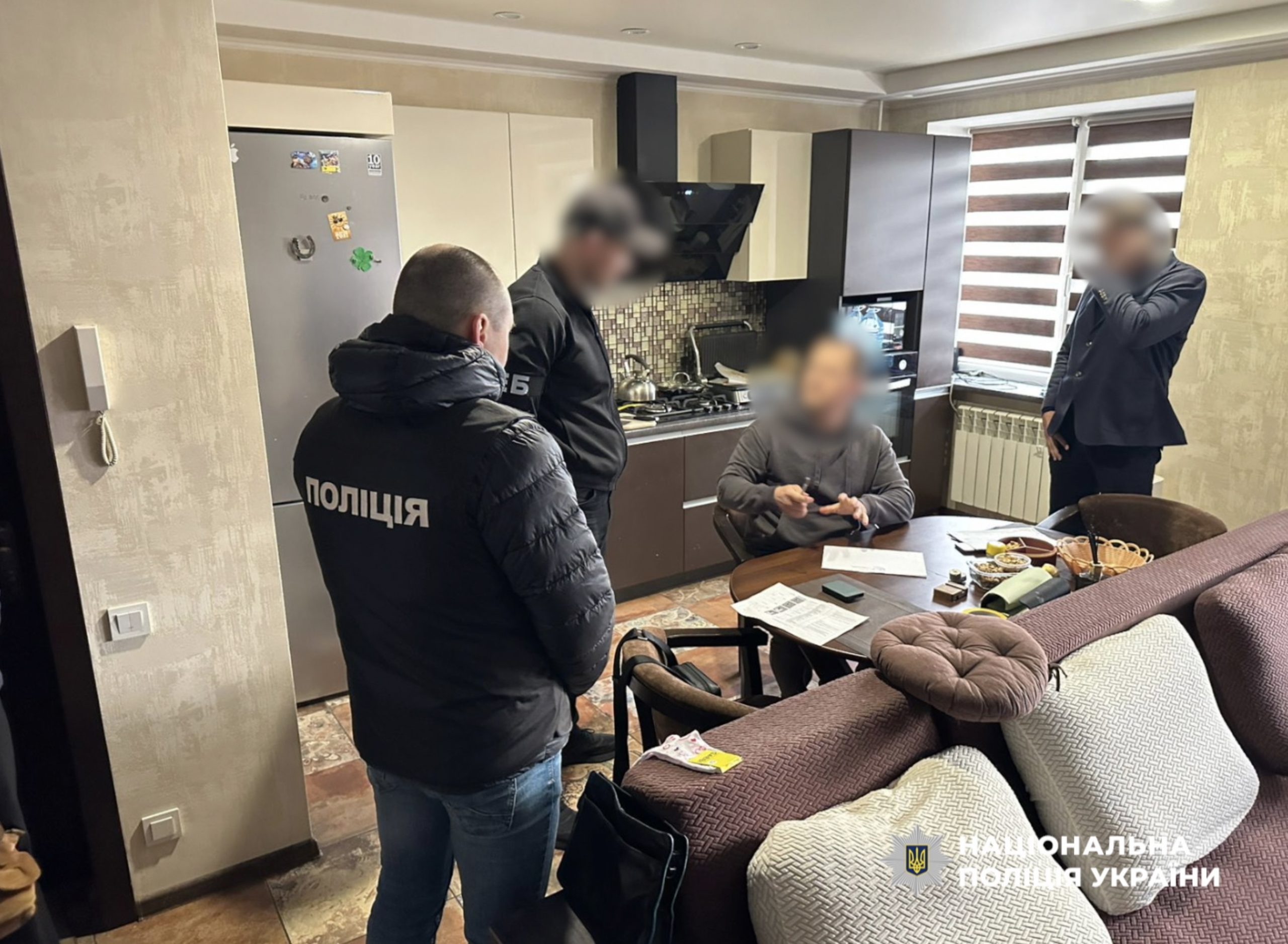 Зображення посту: Поліція викрила схему розтрати 5,6 мільйонів гривень з бюджету Сіверськодонецької громади