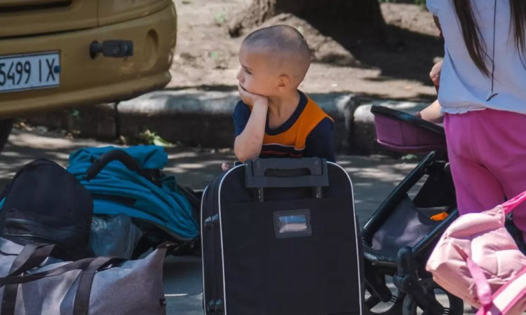 Стаття: Уряд змінив правила повернення виплат дітям ВПО