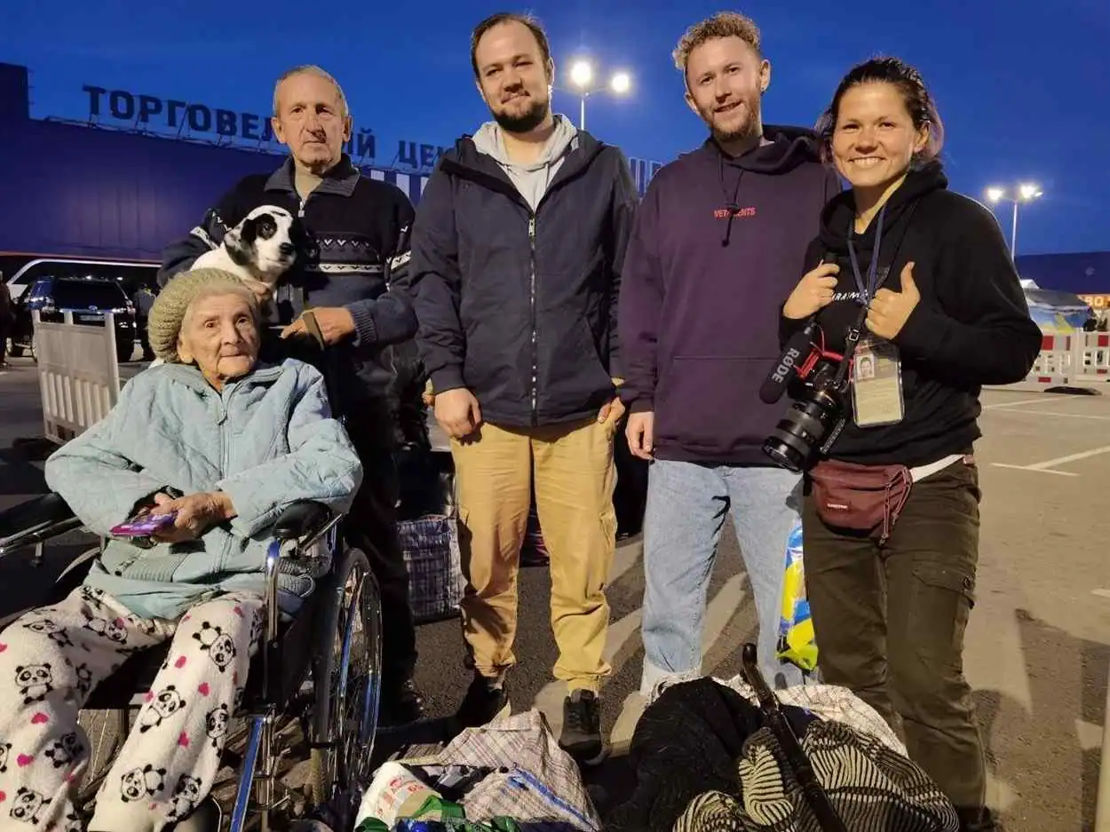 Зображення посту: «Рибочко, ми повернемось?»: щоденник колекціонера з Маріуполя став основою для книги