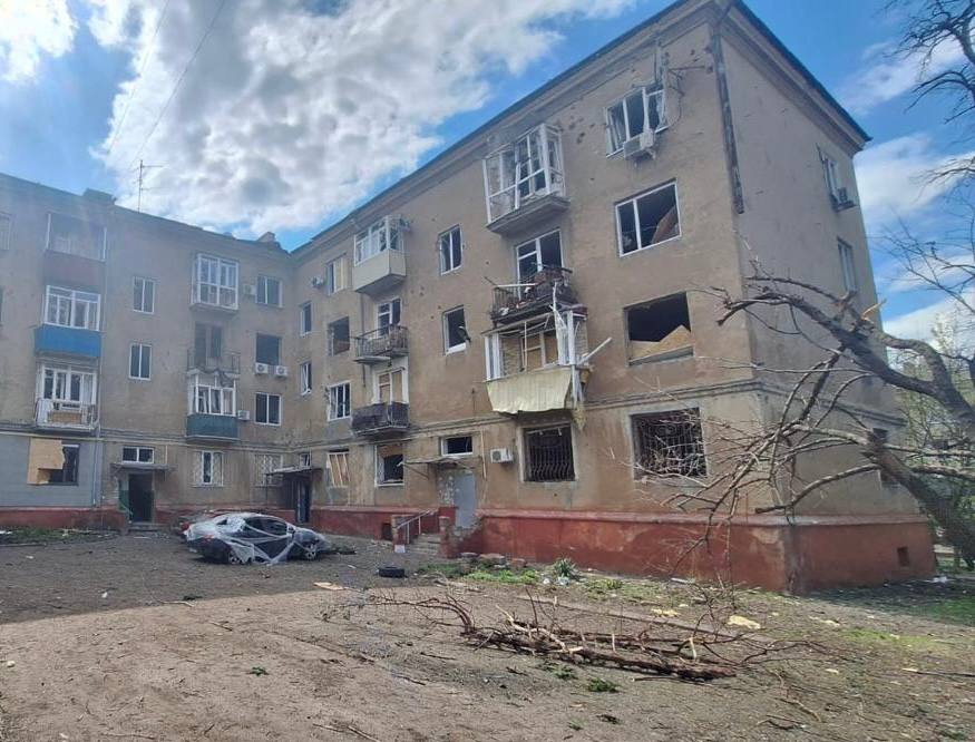 Стаття: Росіяни вдарили дронами по центру Краматорська